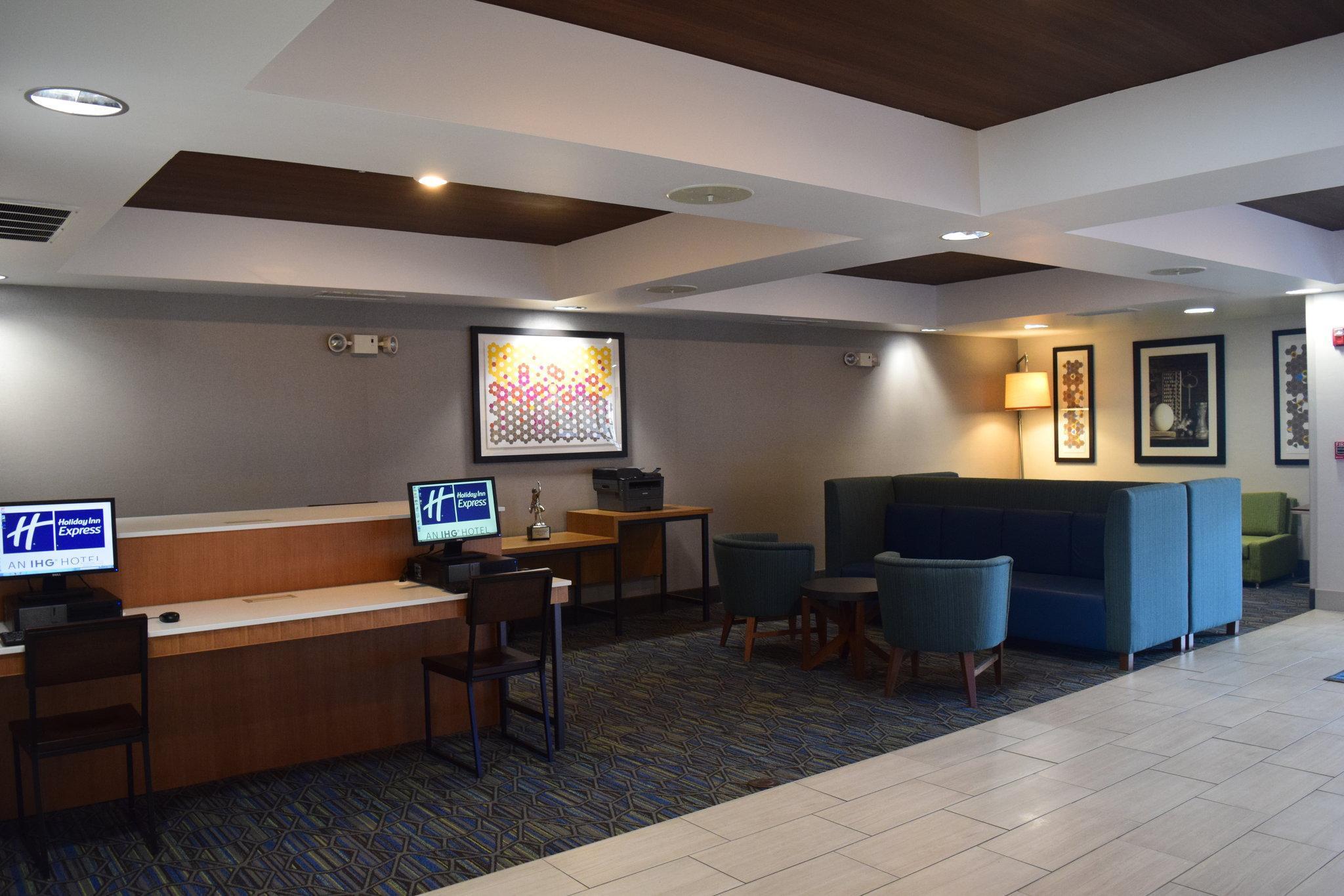 Holiday Inn Express & Suites Sparta Exteriér fotografie