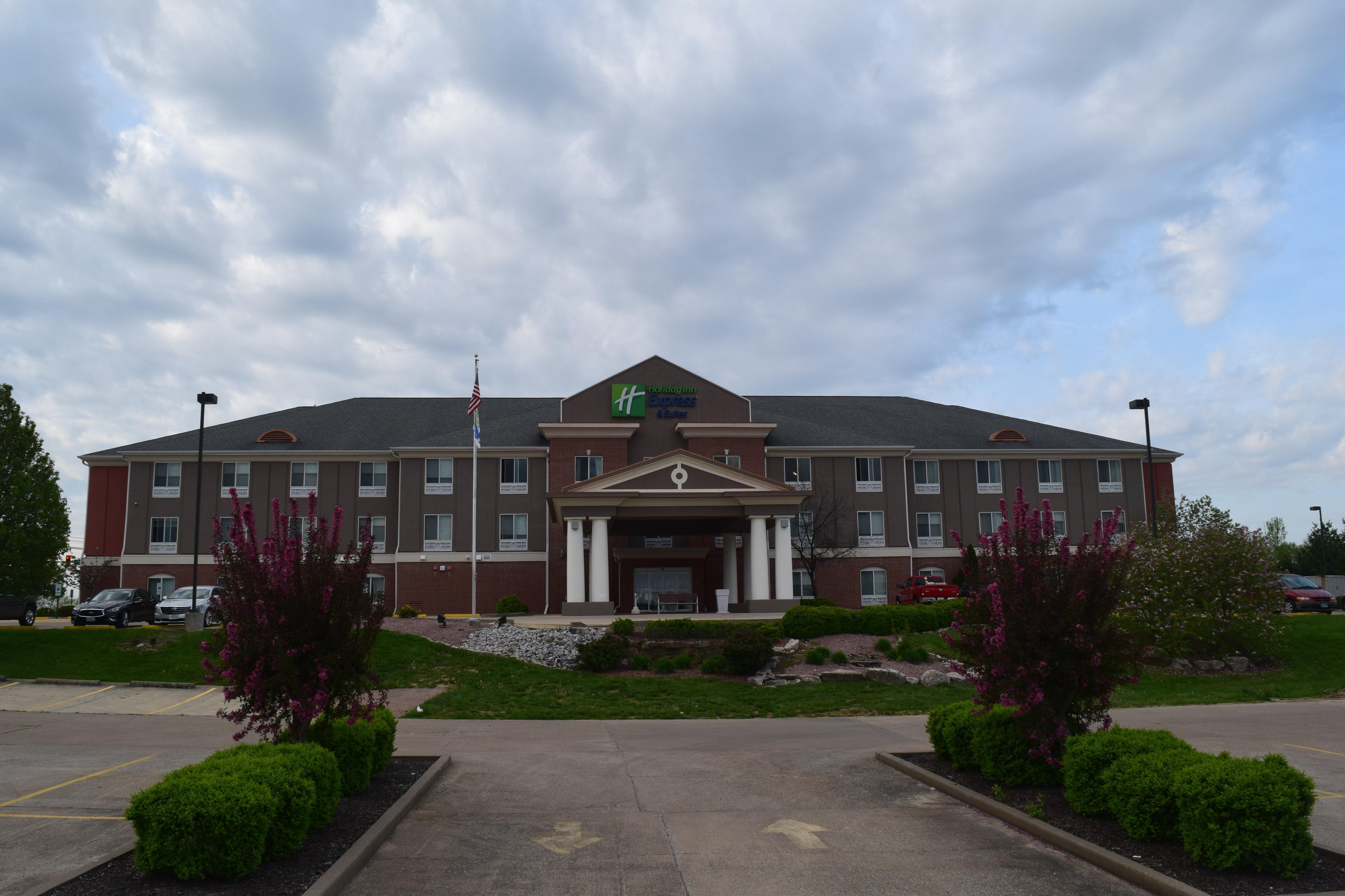 Holiday Inn Express & Suites Sparta Exteriér fotografie
