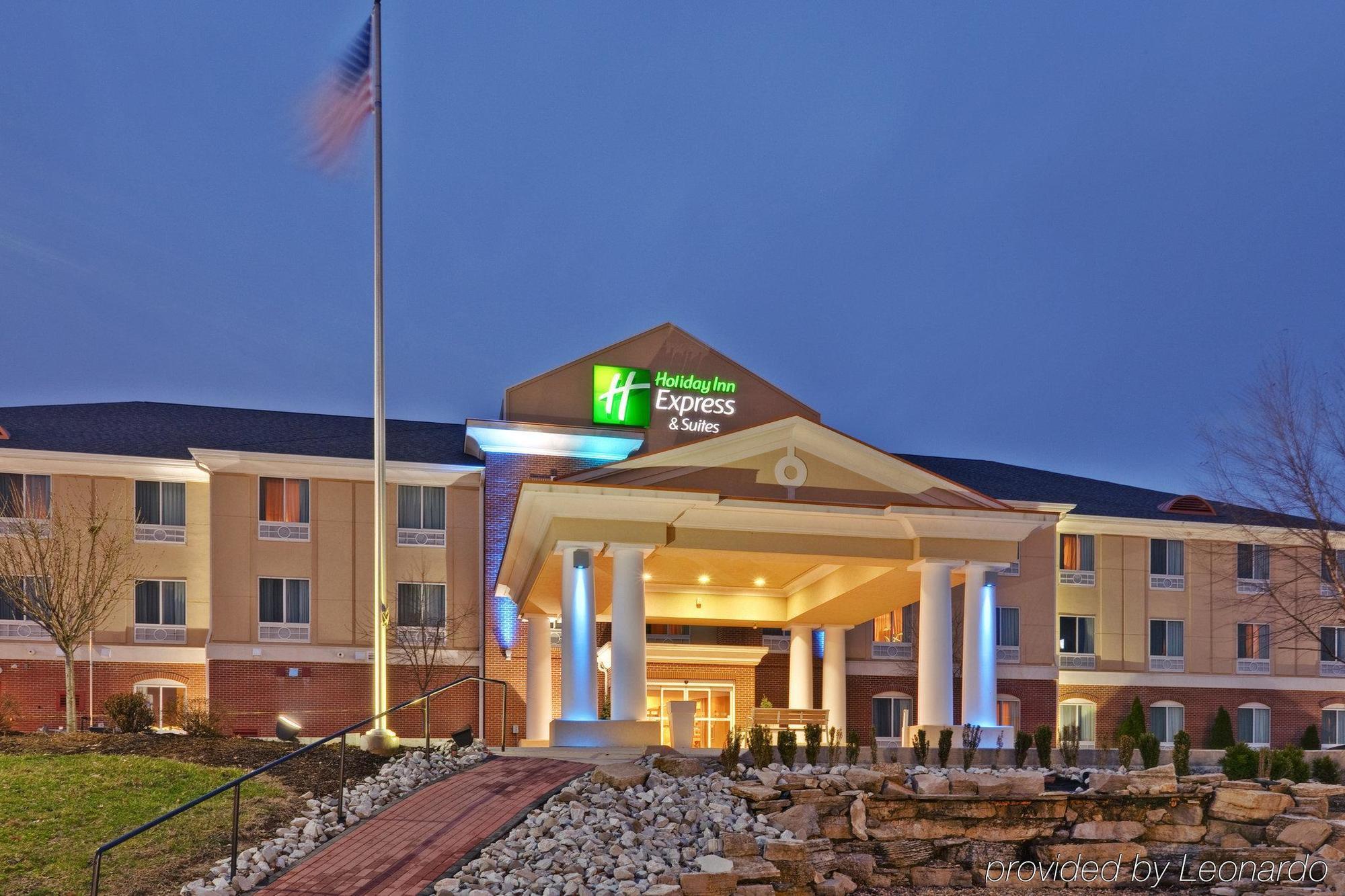 Holiday Inn Express & Suites Sparta Exteriér fotografie